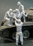 Echelle 1/35 Equipage évacuant un bléssé (5 figures) (SANS LE TANK ) - La bourse des jouets