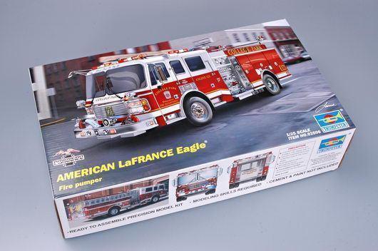 Camion de pompier LaFRANCE Eagle Fire Pumper - La bourse des jouets