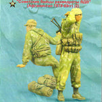 Echelle 1/35 2 figurines de Parachutistes Russe